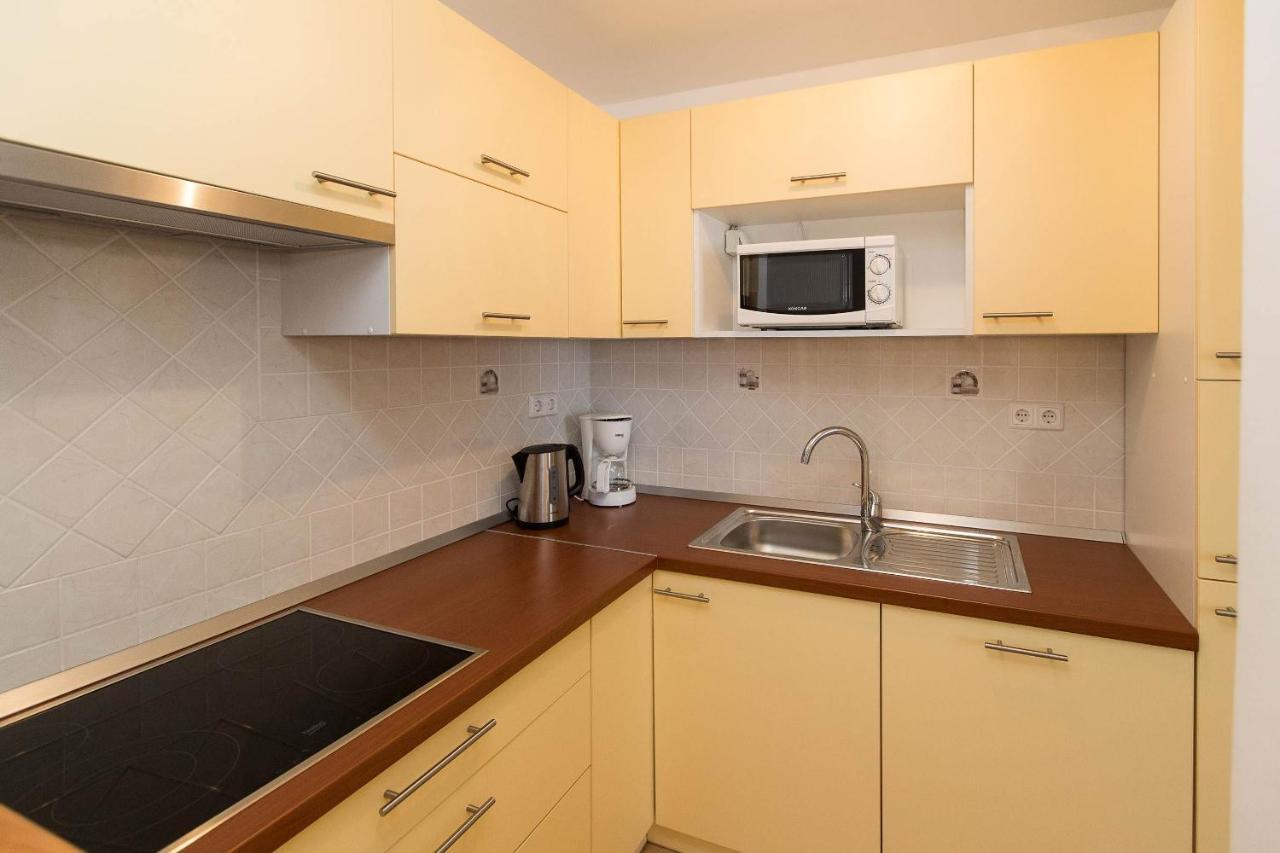 Apartments Carmen Crikvenica Kültér fotó